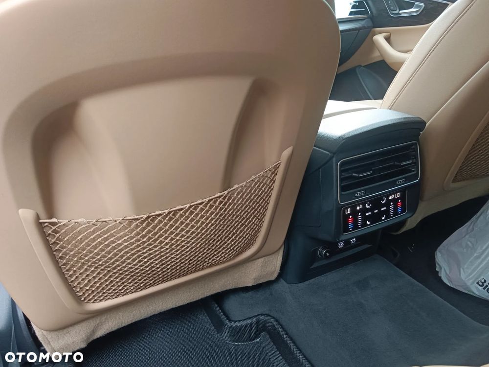 Audi Q8 SUV TFSI quattro 250 kW tiptronic S line business - 21