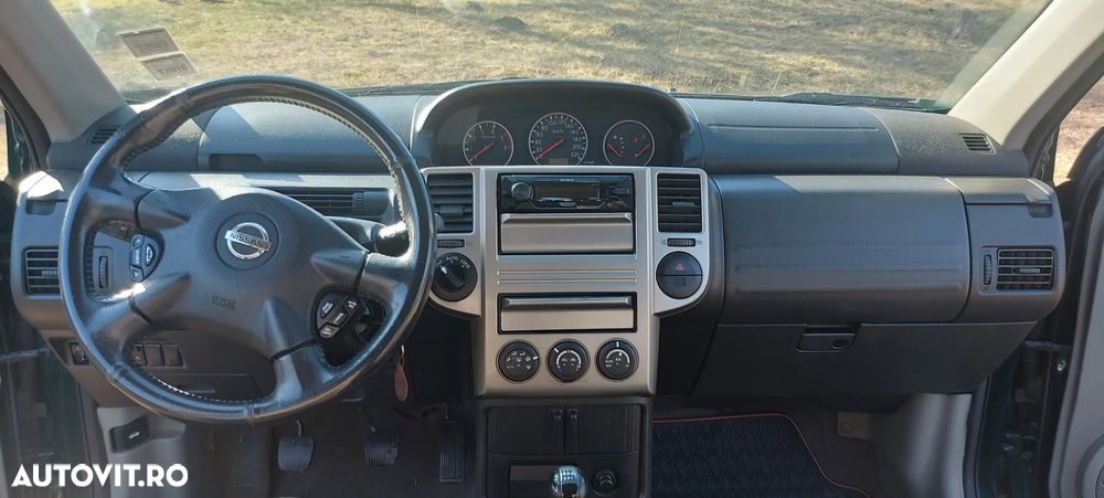 Nissan X-Trail 2.2 dCi 4x4 Comfort - 3