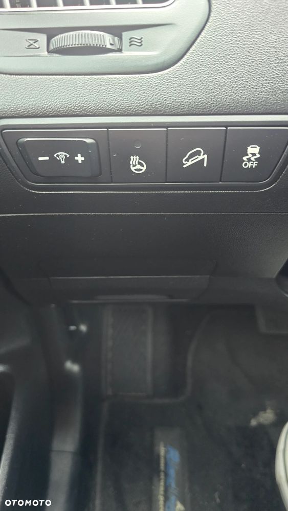 Hyundai ix35 2.0 CRDi 4WD Automatik Premium - 8