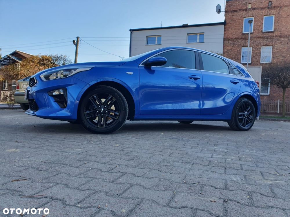 Kia Ceed - 27