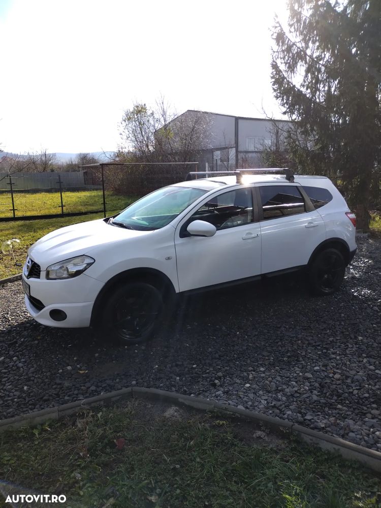 Nissan Qashqai+2 - 5