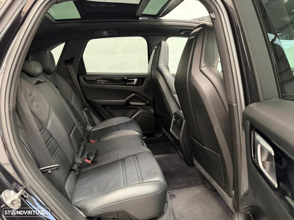 Porsche Cayenne 3.0 V6 - 43