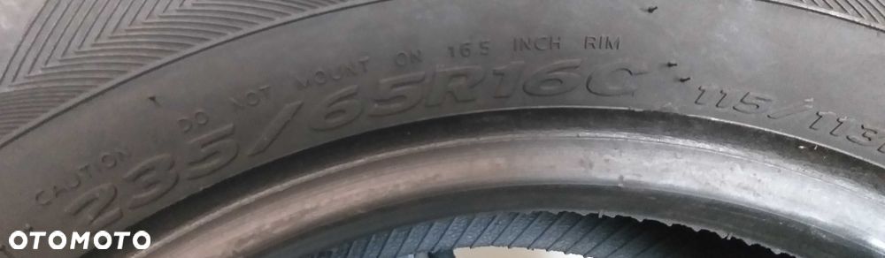 P504330F Para 235/65R16C Hankook Winter RW-06 dot.4212 - 5