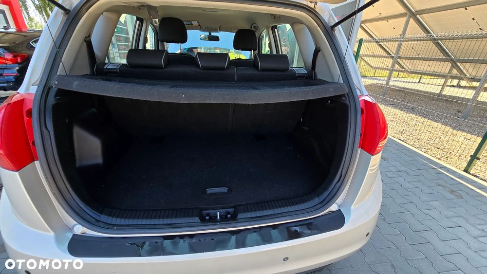 Kia Venga 1.4 CVVT Attract - 18