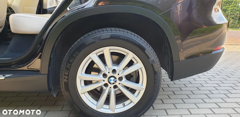 BMW X5 xDrive25d - 29