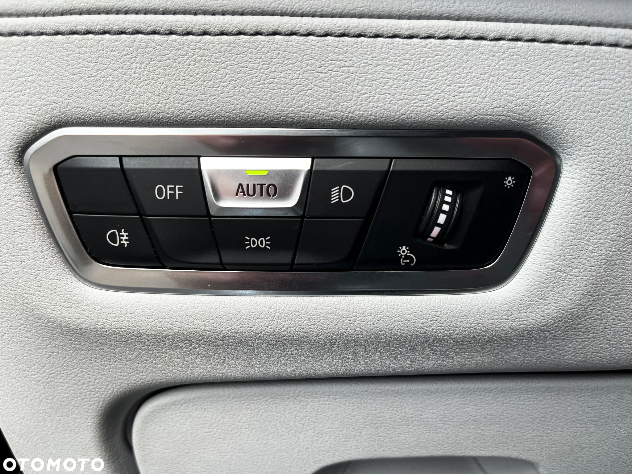 BMW XM PHEV sport - 18