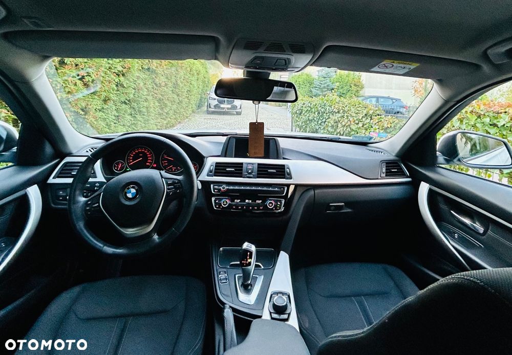 BMW Seria 3 318d Business Edition - 9