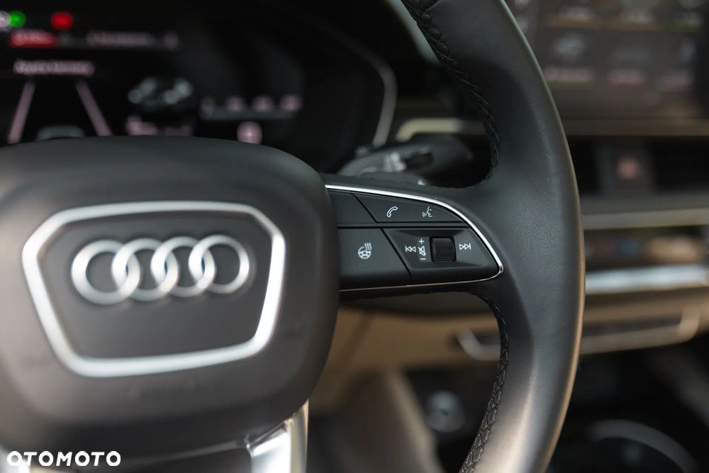 Audi A5 Cabrio 45 TFSI quattro S tronic S line - 17