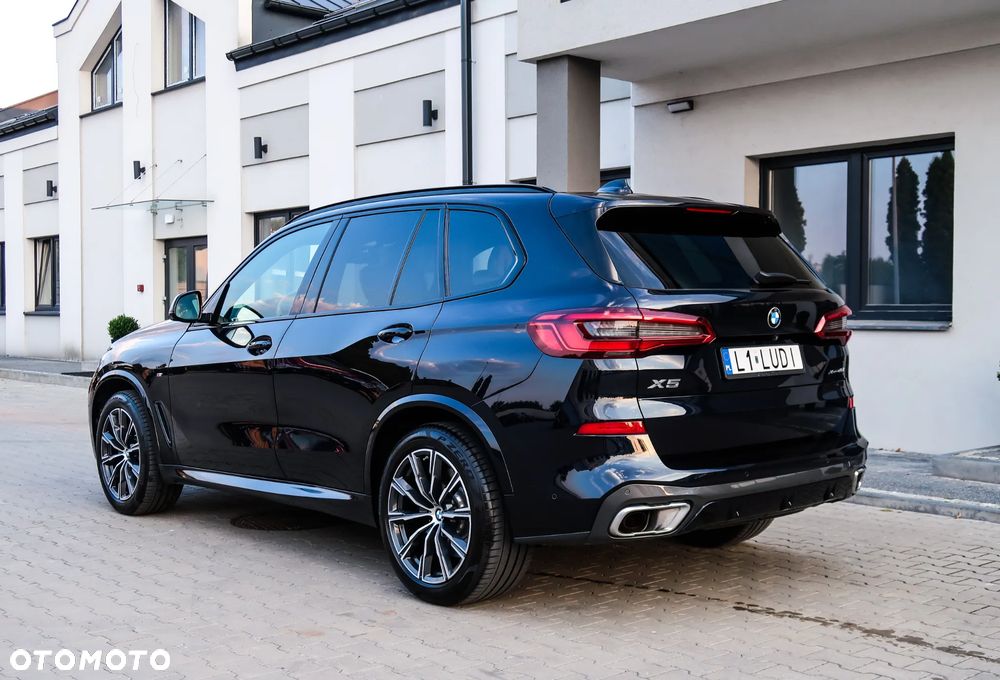 BMW X5 xDrive40i - 12