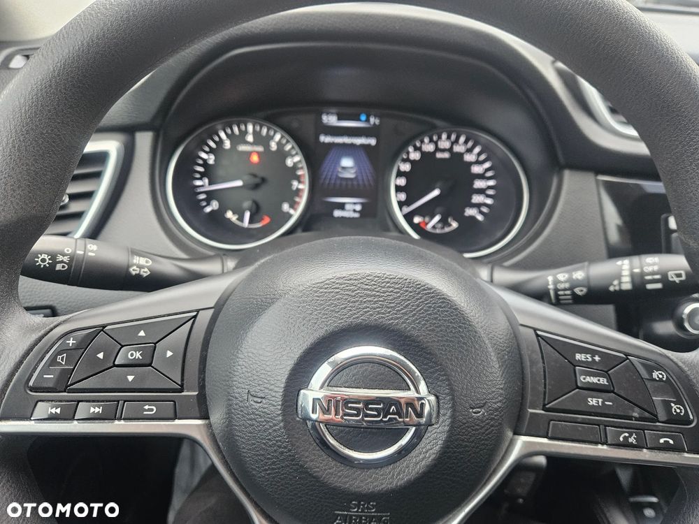 Nissan Qashqai - 12