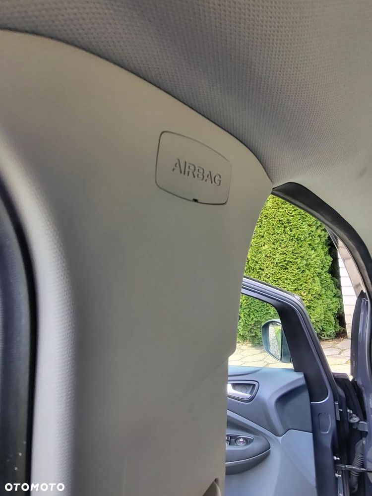 Ford C-MAX - 14