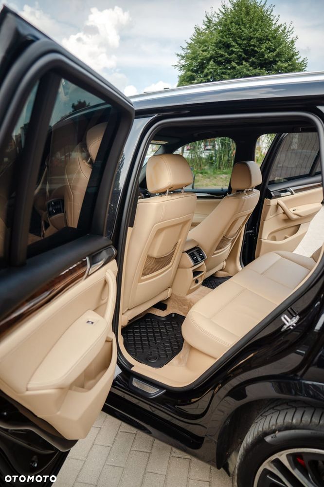 BMW X3 xDrive28i Sport-Aut M Sport - 34