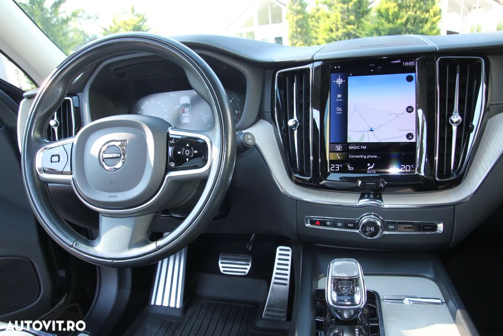Volvo XC 60 B4 MHEV AWD Inscription - 5