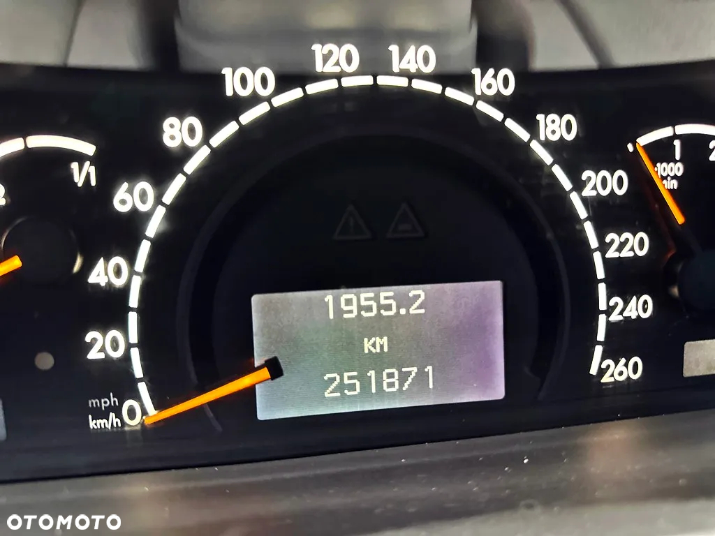 Mercedes-Benz CL 500 7G-TRONIC - 13