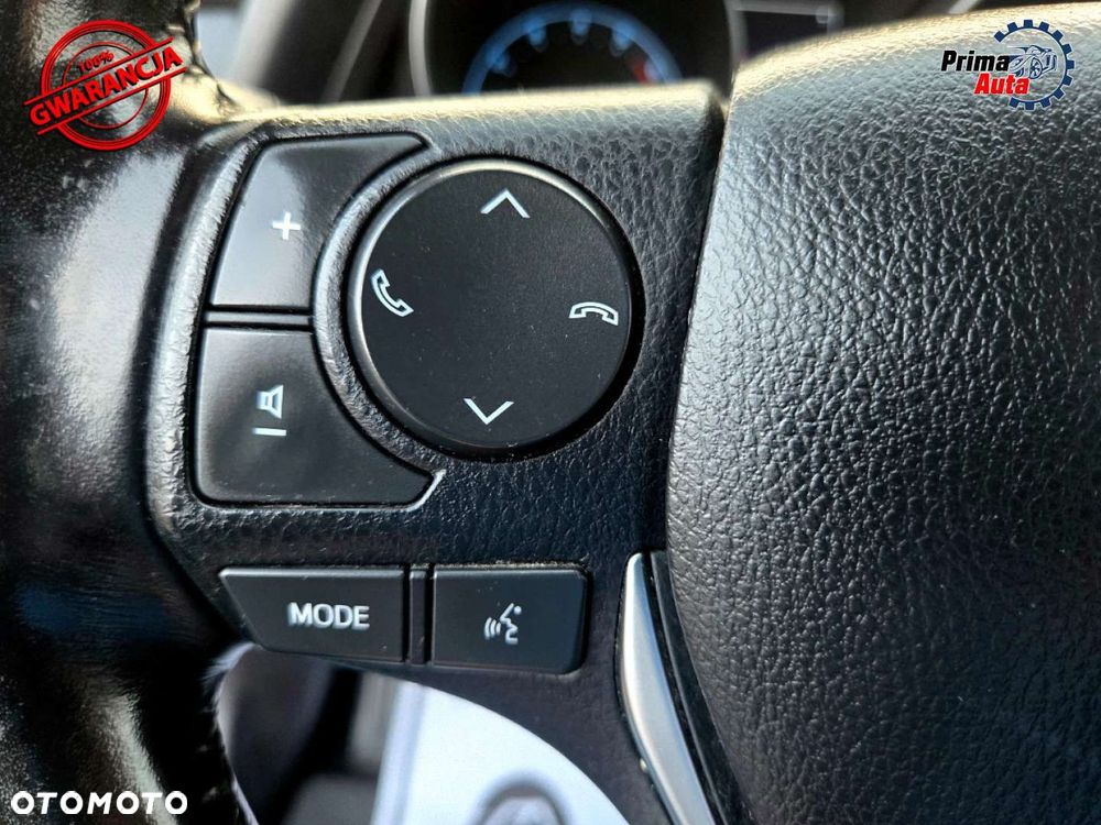 Toyota Auris - 22