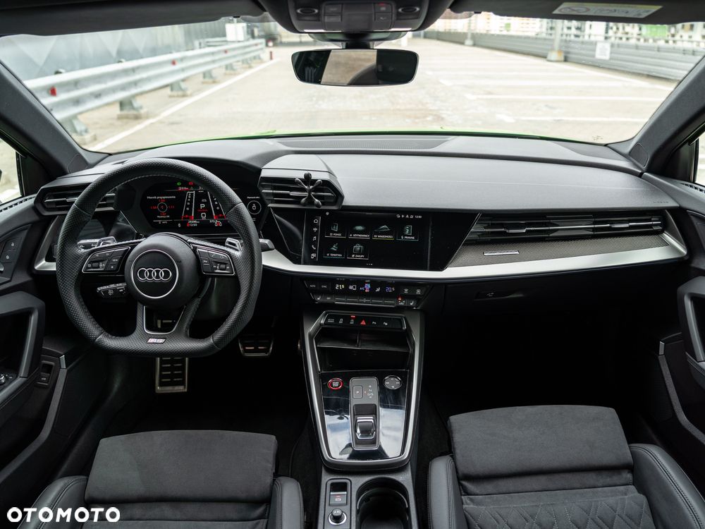 Audi RS3 Sportback - 15