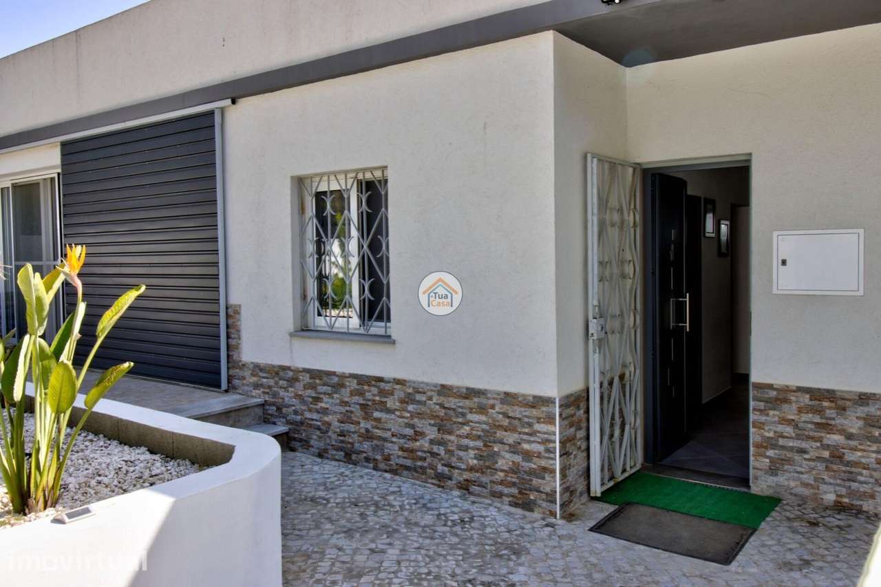 Moradia com piscina no Laranjeiro em Moncarapacho - Grande imagem: 2/47