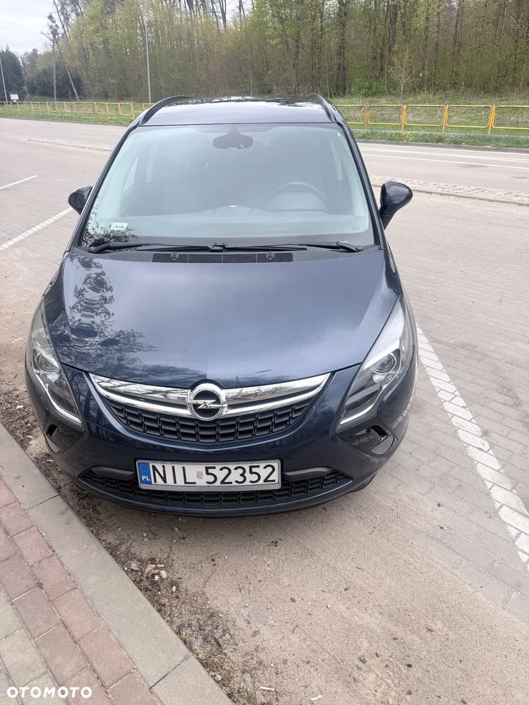 Opel Zafira - 14
