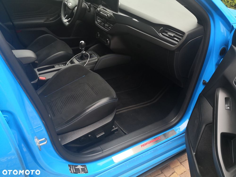 Ford Focus 2.3 EcoBoost ST Edition - 9