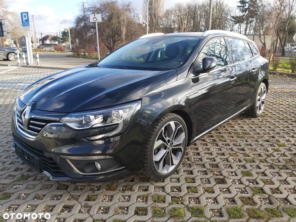 Renault Megane ENERGY TCe 130 BOSE EDITION - 1