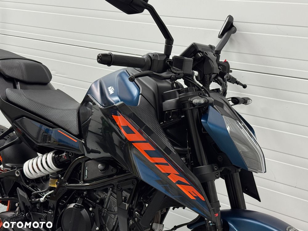 KTM Duke 125 - 13