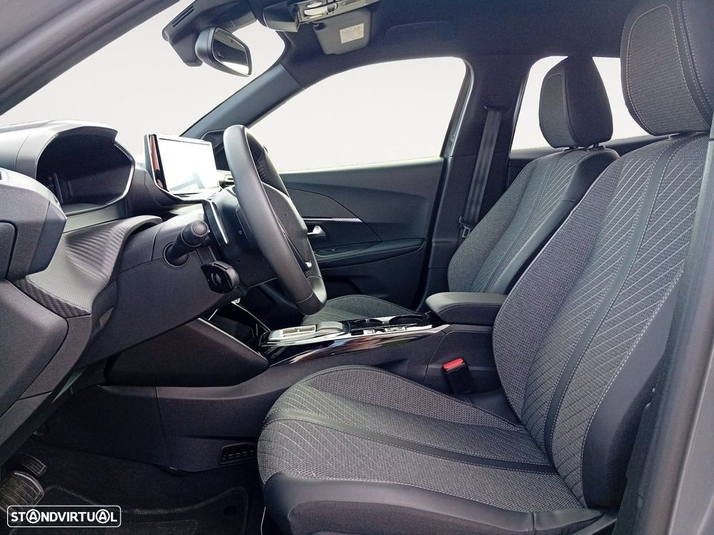 Peugeot 2008 - 9