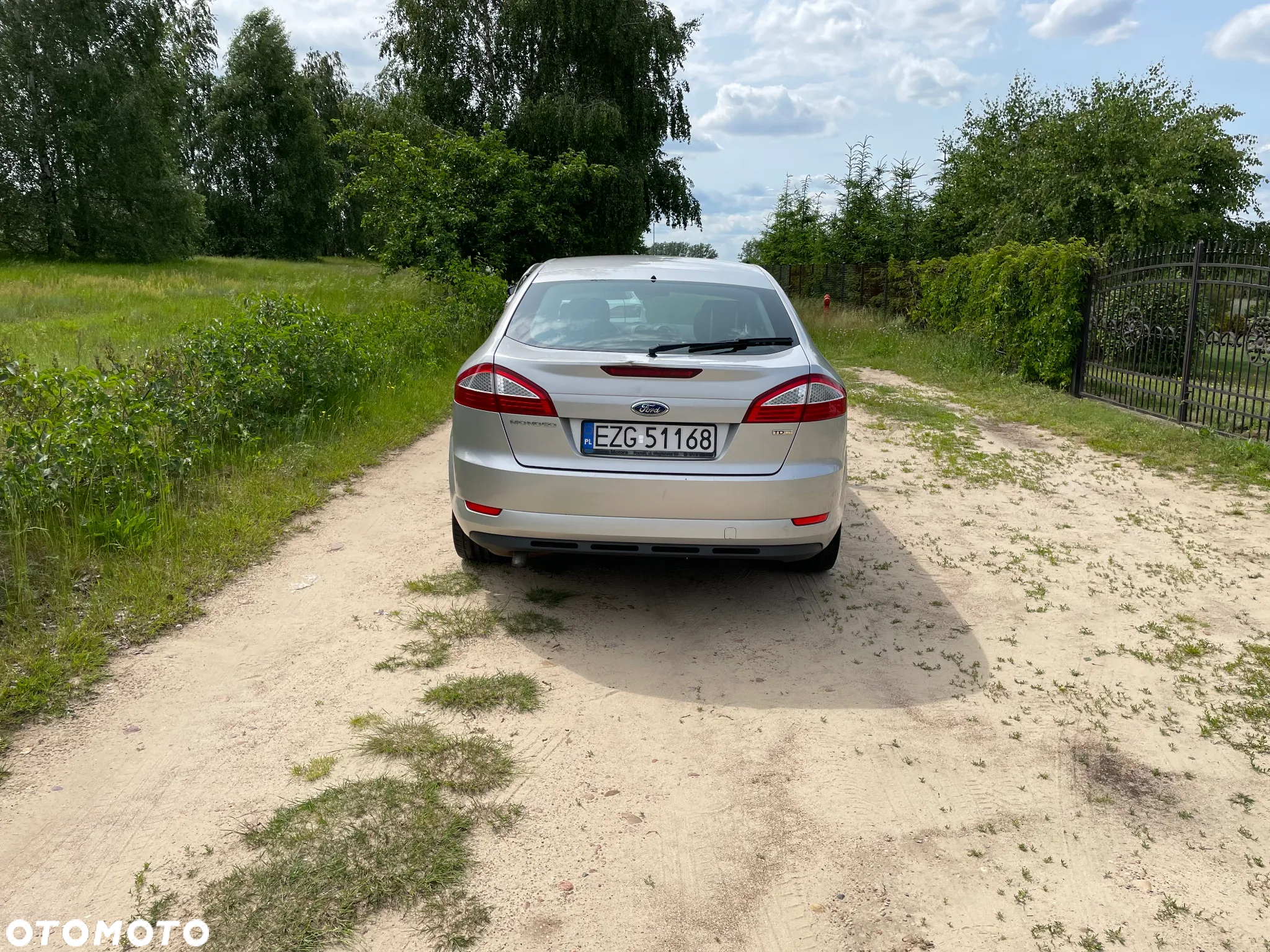 Ford Mondeo - 10