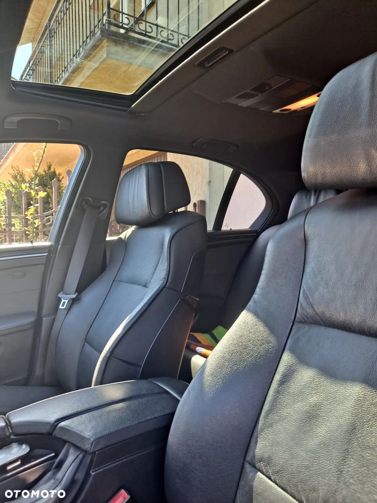 BMW Seria 5 - 12