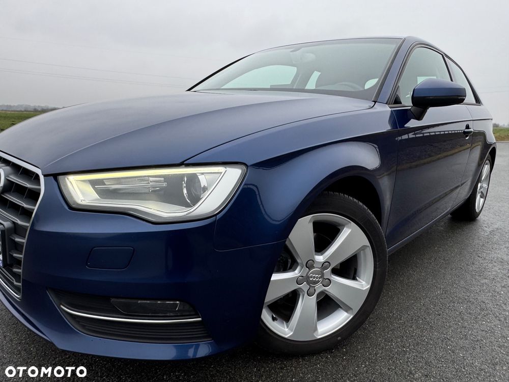 Audi A3 3-drzwiowe 2.0 TDI S tronic Attraction - 2