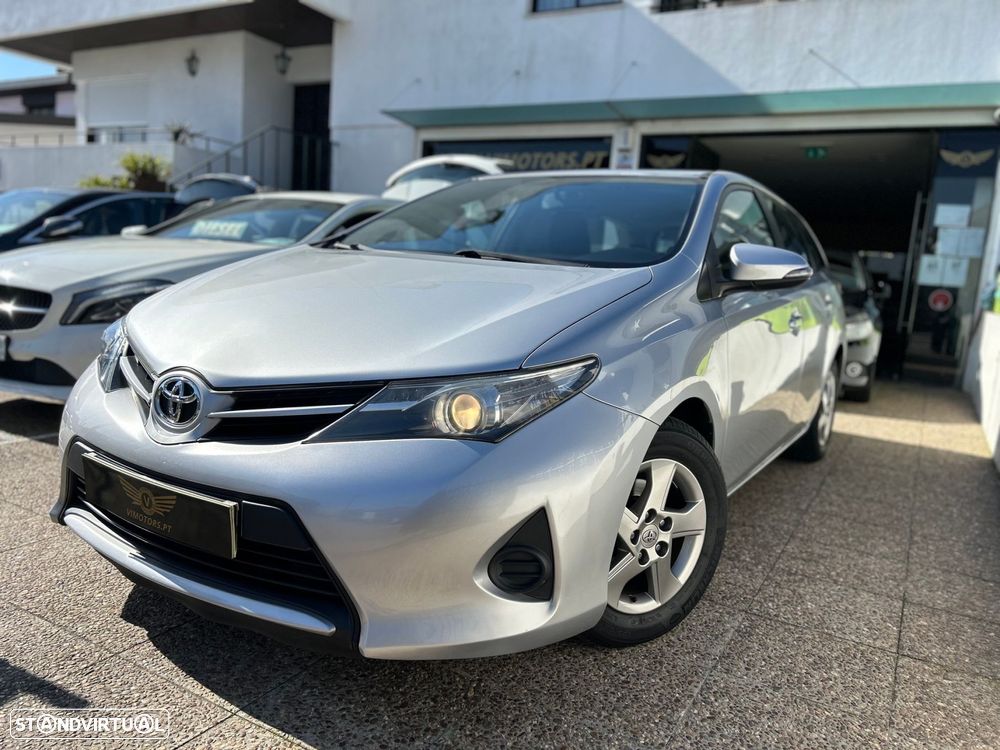 Toyota Auris Touring Sports 1.4 D-4D Comfort - 3