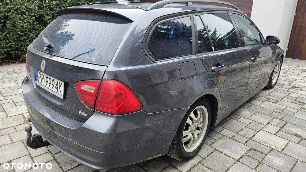 BMW Seria 3 320d - 8