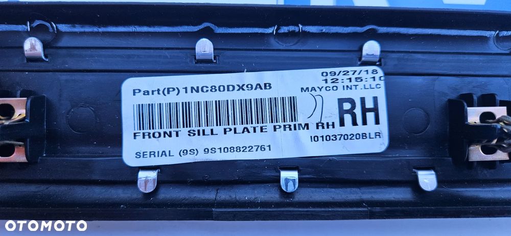JEEP GRAND CHEROKEE WK2 LIFT listwa progowa ozdobna listwa progu wewnętrzna Nakładka na próg - 4