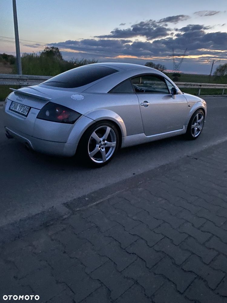 Audi TT Coupé 1.8 T quattro - 7