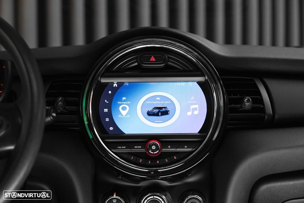 MINI 3 Portas One D - 17