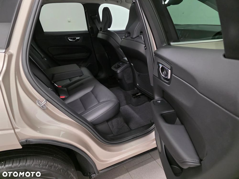 Volvo XC 60 B4 D Geartronic Inscription - 30