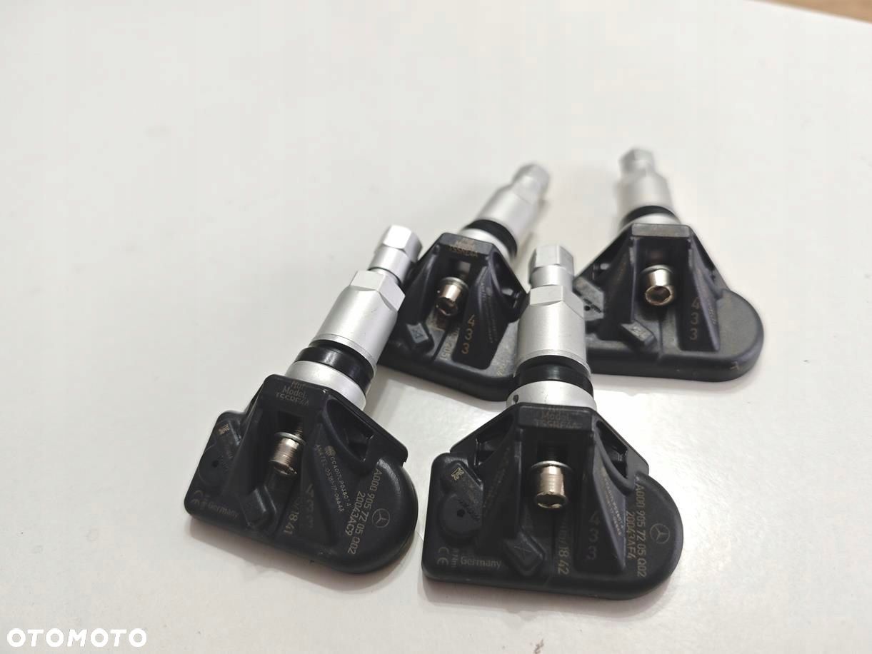 4x Czujnik ciśnienia kół TPMS Mercedes W177 W247 W206 C118 C257 W213 W223 - 1