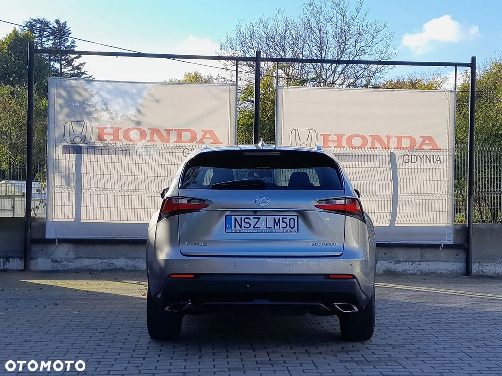Lexus NX 200t Comfort AWD - 8