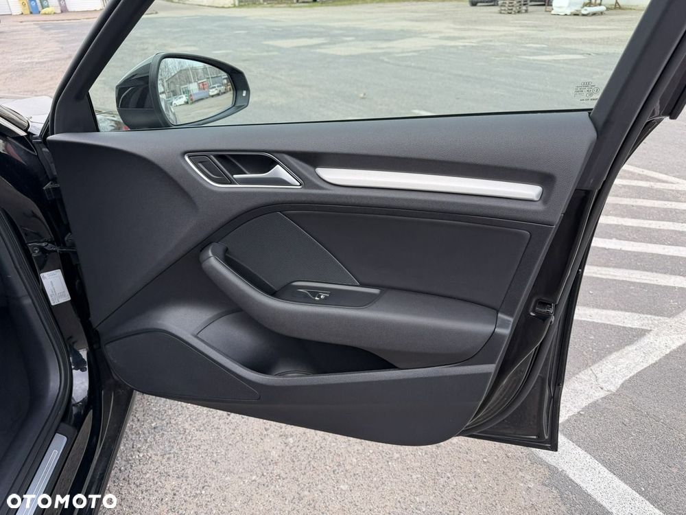Audi A3 Sportback 35 TDI S Line S tronic - 34