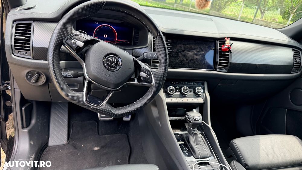 SKODA Kodiaq 2023 — imagine 11