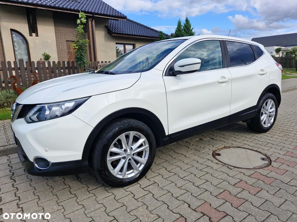 Nissan Qashqai 1.5 dCi Tekna EU6 - 1