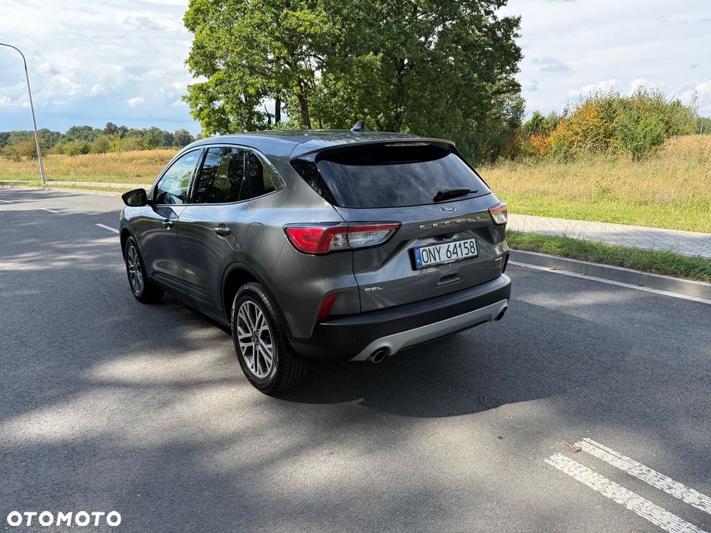 Ford Escape 2.0 EcoBoost AWD Titanium - 13