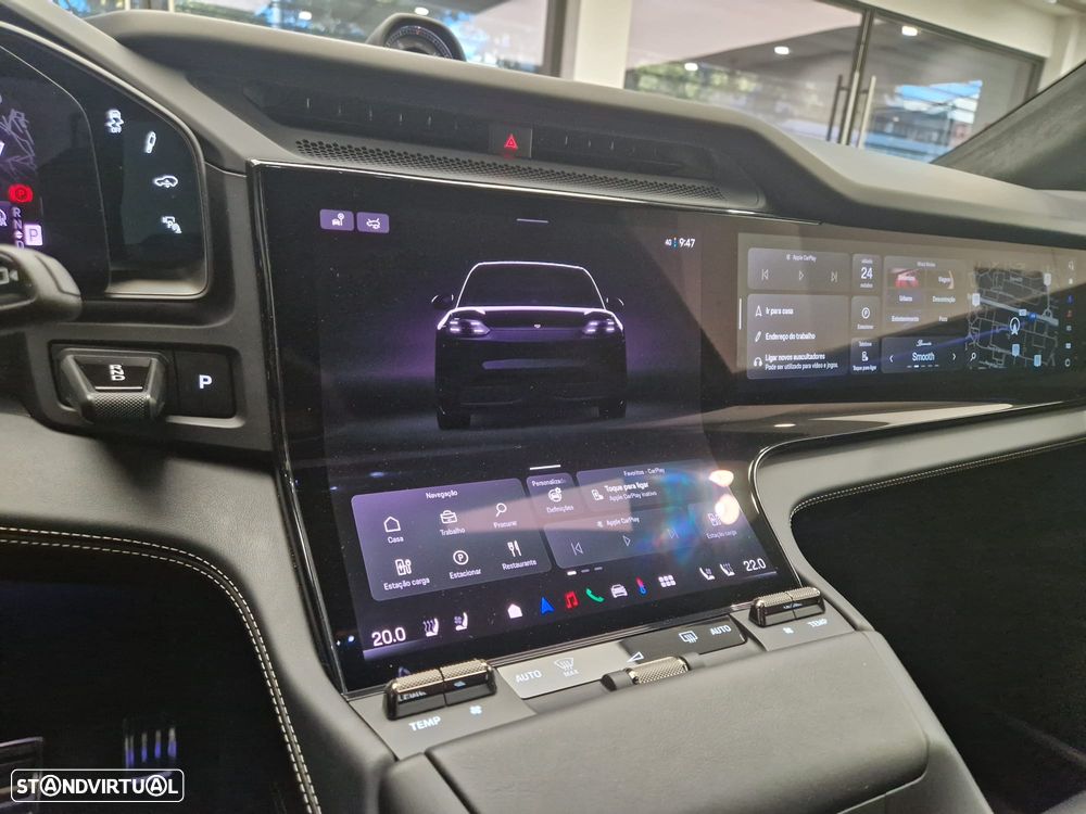 Porsche Cayenne Electric Turbo - 27