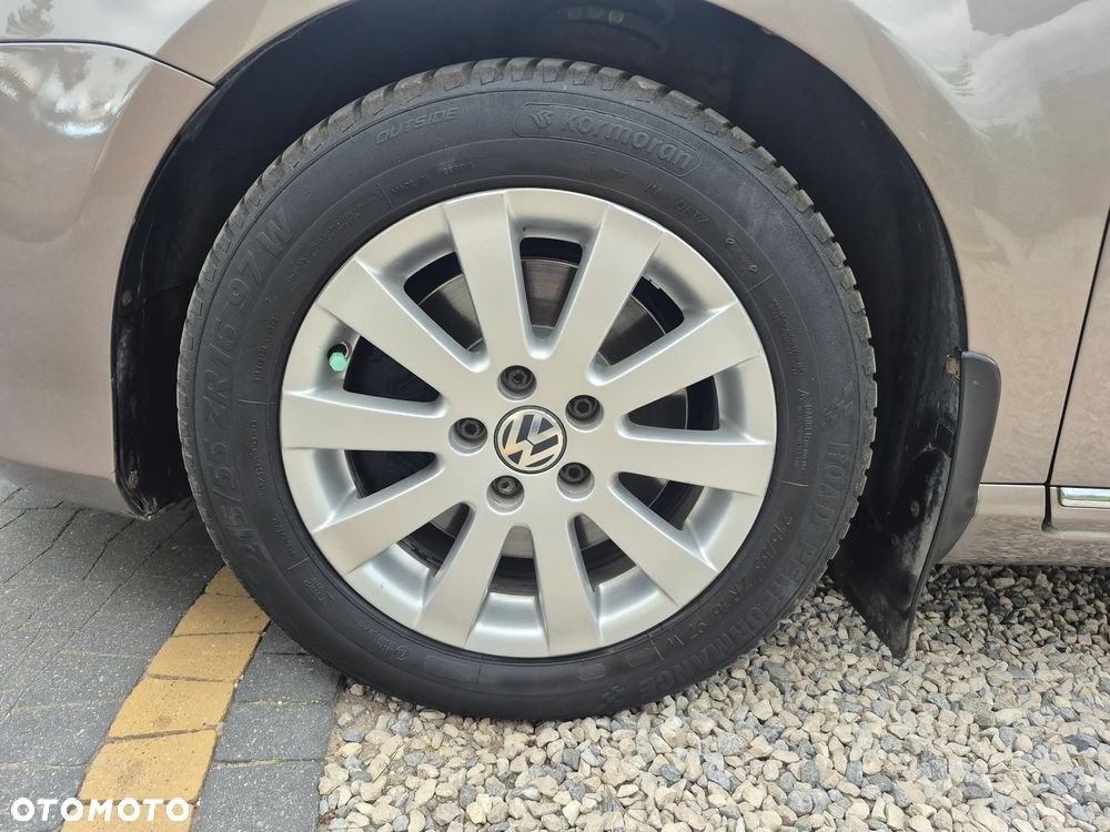 Volkswagen Passat 2.0 TDI DPF Comfortline - 17