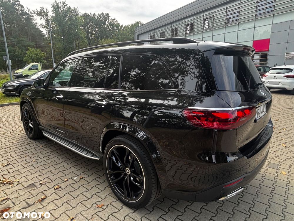 Mercedes-Benz GLS - 2