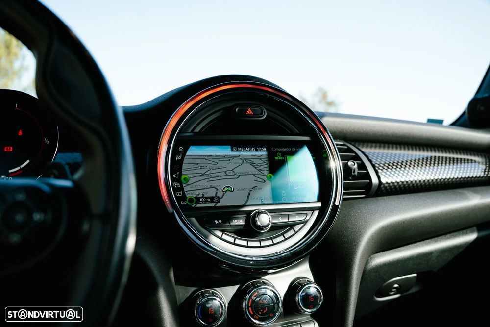 MINI Cabrio John Cooper Works Auto Desportiva - 14