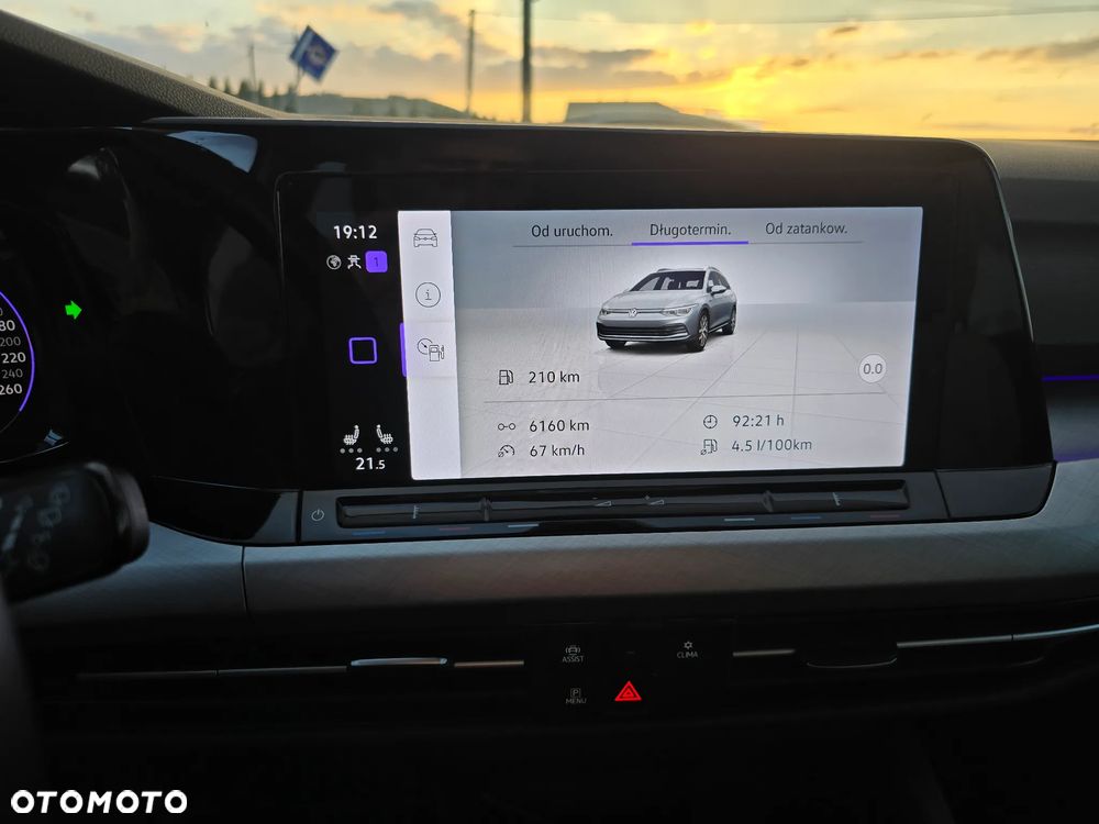Volkswagen Golf - 16