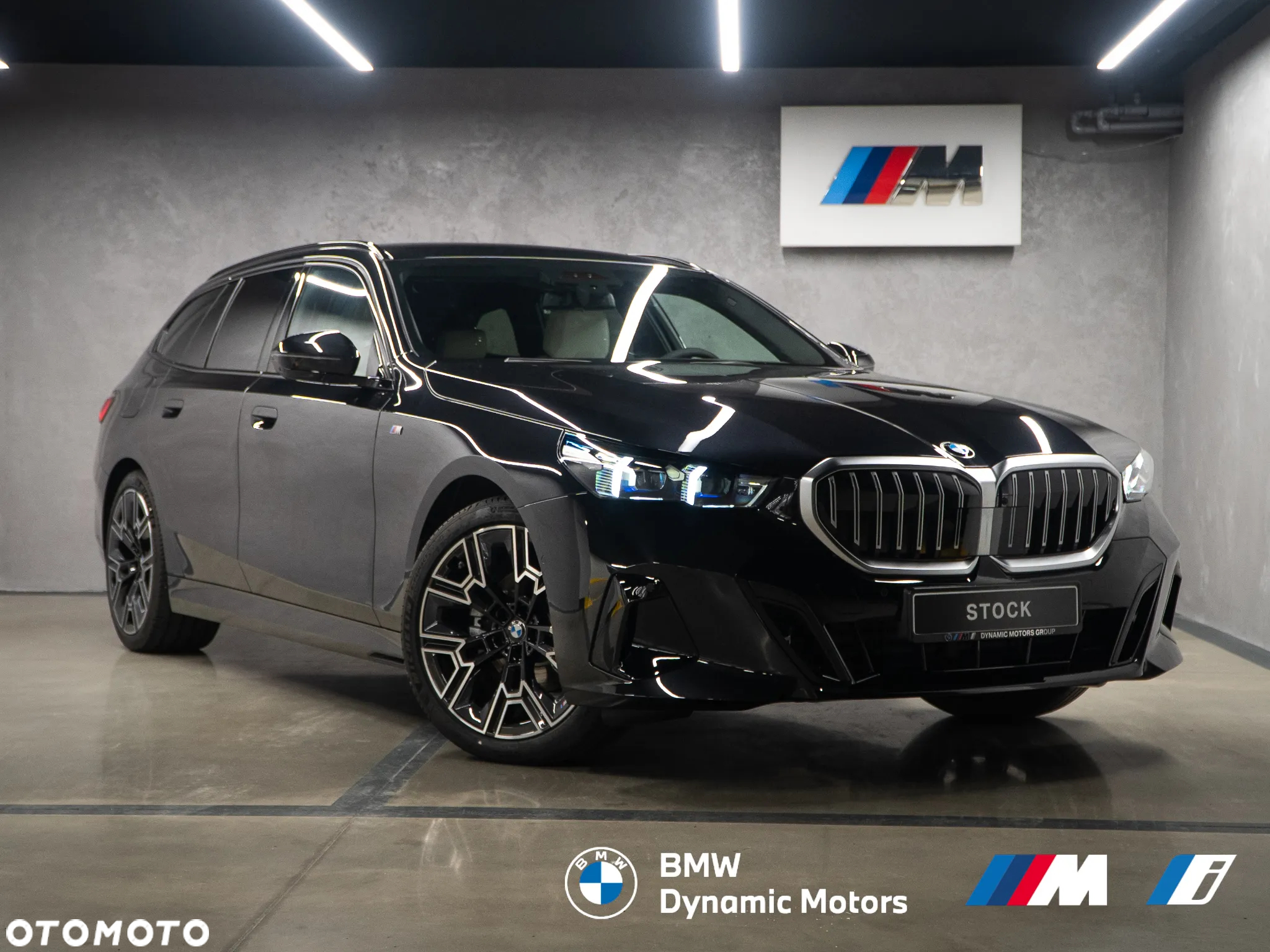BMW Seria 5 520d xDrive Touring - 3