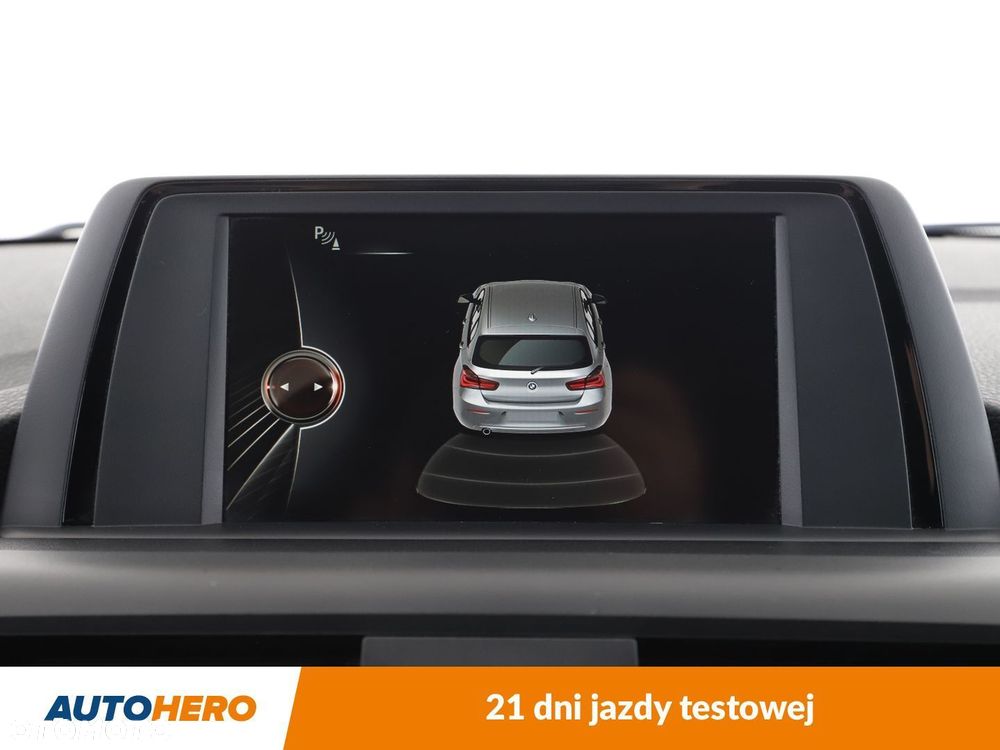 BMW Seria 1 - 21