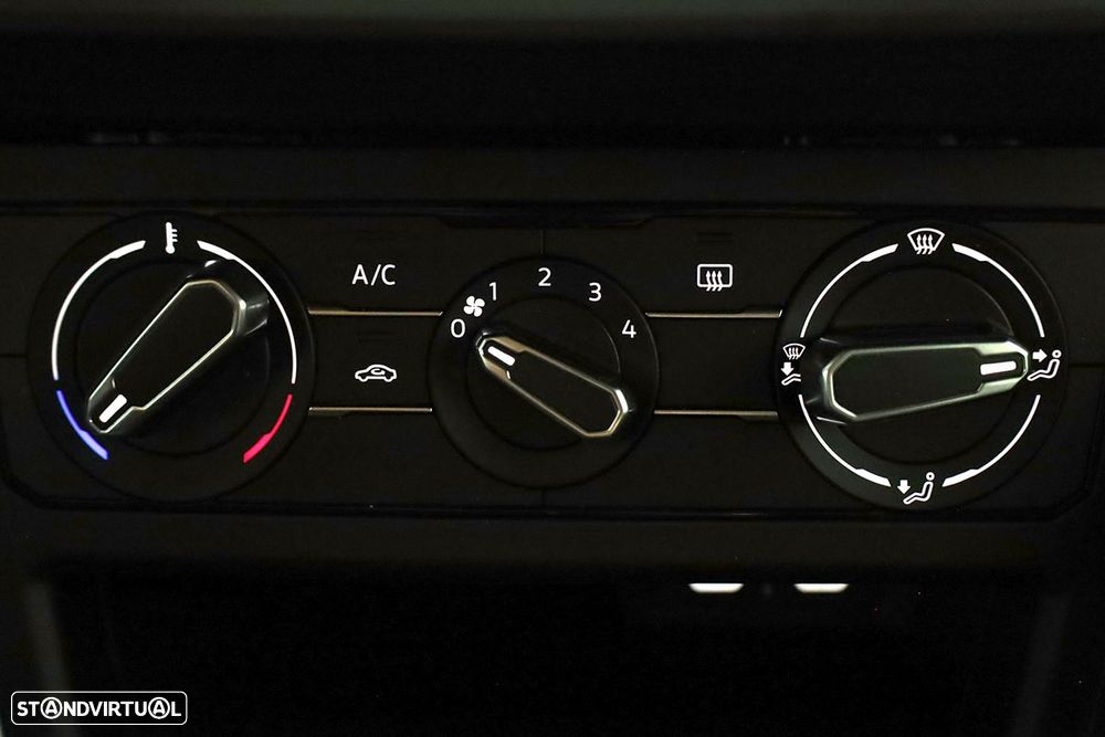 VW Taigo 1.0 TSI Urban - 12