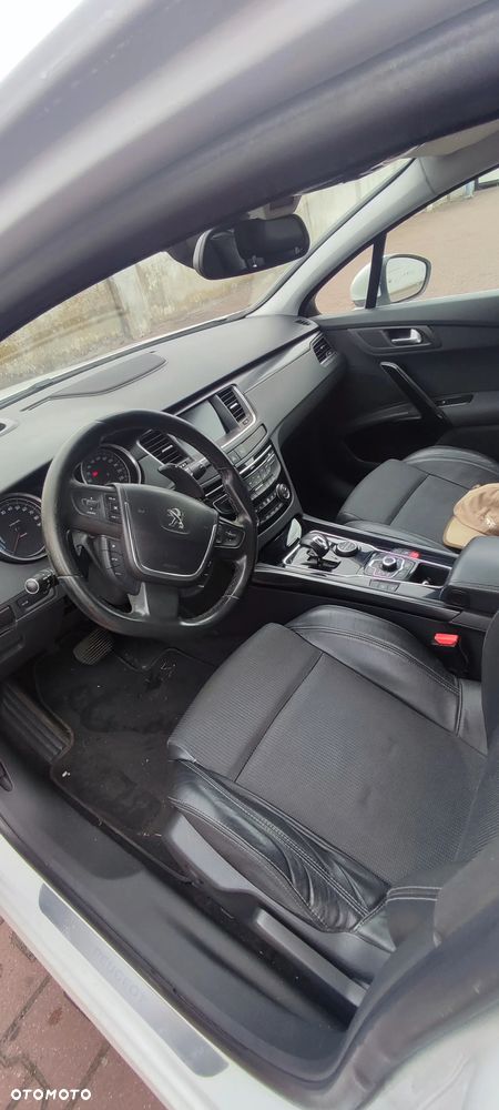 Peugeot 508 RXH Hybrid4 - 7